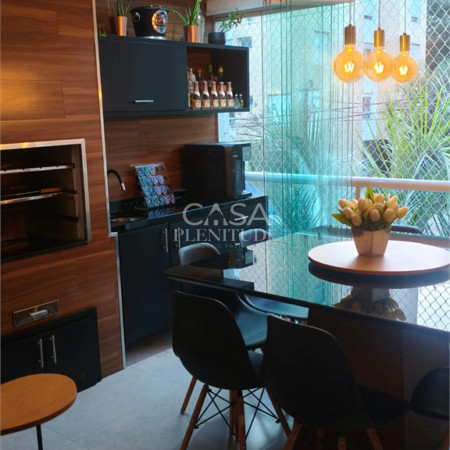 Apartamento à venda com 3 quartos, sendo 1 suíte, em Chácara Pavoeiro, Cotia, SP