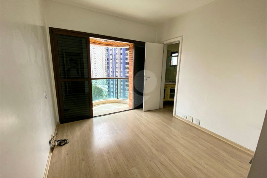 Apartamento à venda com 4 suítes em Morumbi, São Paulo, SP