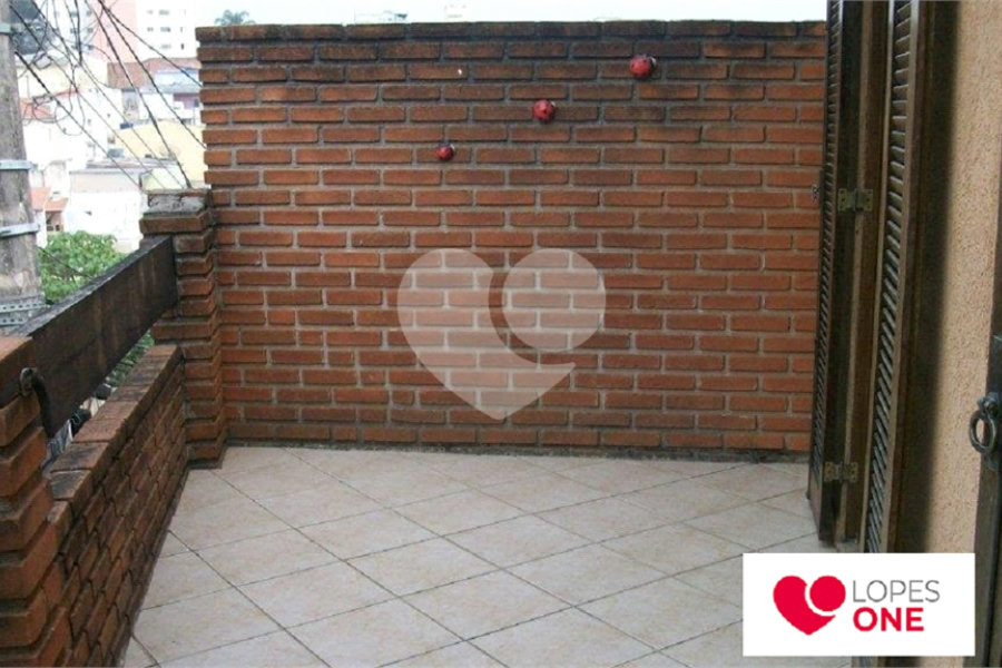 Sobrado à venda com 5 quartos, sendo 1 suíte, em Parada Inglesa, São Paulo, SP