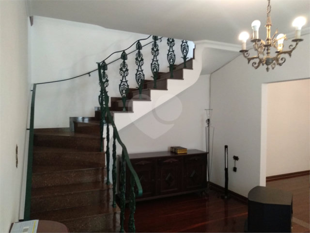 Sobrado à venda com 3 quartos, sendo 1 suíte,  em Vila Mascote, São Paulo, SP