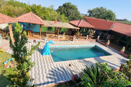 Sítio à venda com 6 quartos, sendo 2 suítes, em Área Rural de Alambari, Alambari, SP