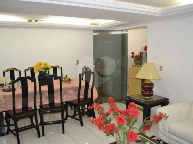 Sobrado à venda com 4 quartos, sendo 1 suíte,  em Imirim, São Paulo, SP