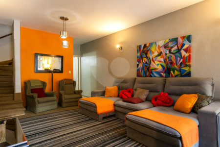 Casa à venda com 3 quartos, sendo 1 suíte, em Vila Cordeiro, São Paulo, SP