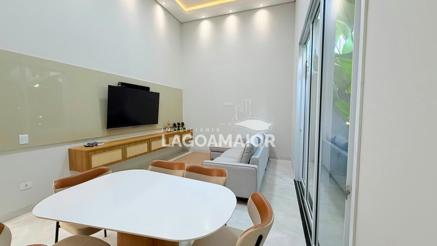 Casa à venda com 3 quartos, sendo 2 suítes, em Residencial Costa Leste, Três Lagoas, MS