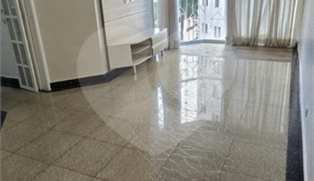 Apartamento à venda com 3 quartos, sendo 1 suíte, em Jardim Marajoara, São Paulo, SP