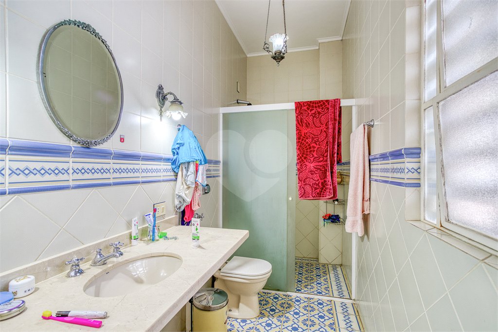 Sobrado à venda com 4 quartos, sendo 2 suítes, em Granja Julieta, São Paulo, SP