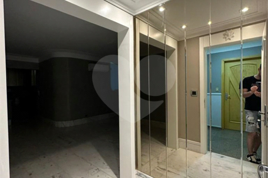 Apartamento à venda com 3 quartos, sendo 1 suíte, em Pompéia, São Paulo, SP