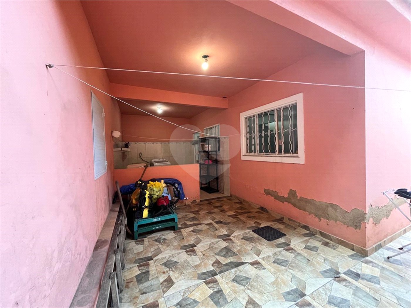 Casa à venda com 4 quartos, sendo 1 suíte, em Campo Grande, Rio de Janeiro, RJ