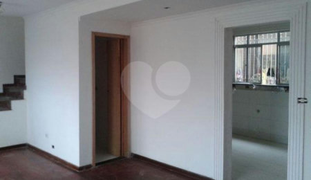 Sobrado à venda com 3 quartos, sendo 1 suíte,  no Brasilândia, São Paulo, SP