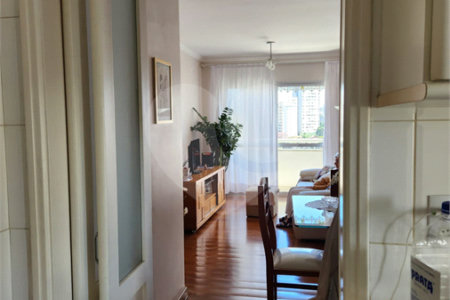Apartamento à venda com 3 quartos, sendo 1 suíte,  em Vila Monumento, São Paulo, SP