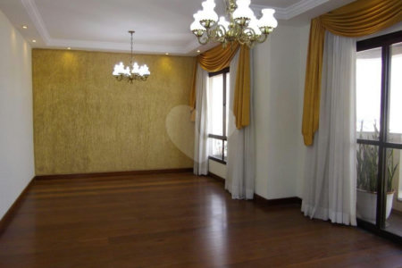 Apartamento à venda com 4 quartos, sendo 2 suítes,  em Jardim São Paulo(zona Norte), São Paulo, SP
