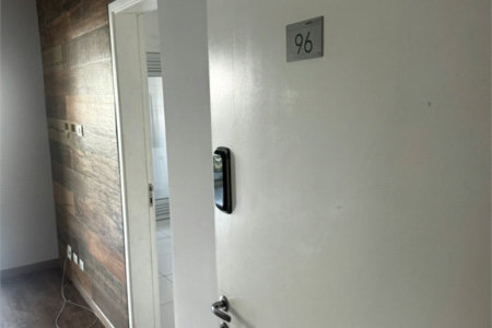 Apartamento para alugar com 3 quartos, sendo 1 suíte, em Parque Reboucas, São Paulo, SP