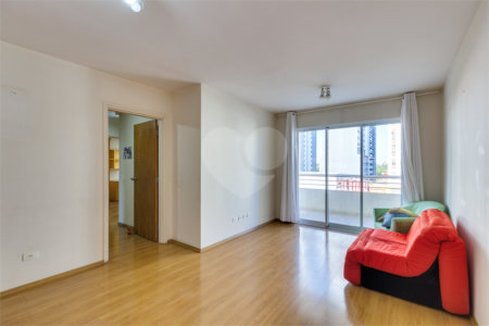 Apartamento à venda com 3 quartos, sendo 1 suíte, em Chácara Santo Antônio (zona Sul), São Paulo, SP