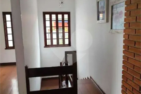 Sobrado à venda com 4 quartos, sendo 2 suítes, em Lapa, São Paulo, SP