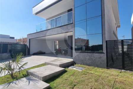 Casa à venda com 4 suítes em Ogiva, Cabo Frio, RJ