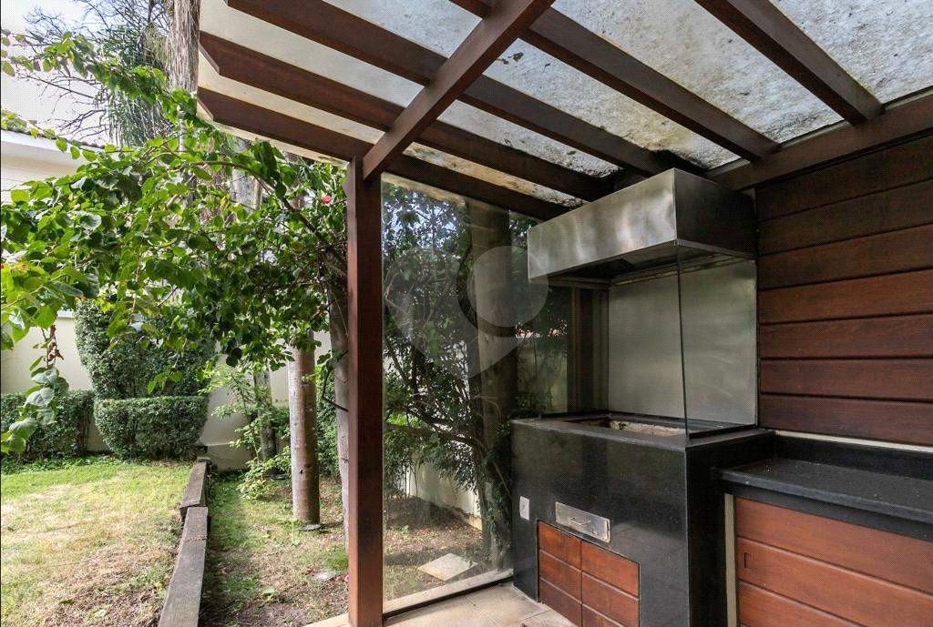 Casa à venda com 4 suítes no condomínio L`exclusive, São Paulo - SP