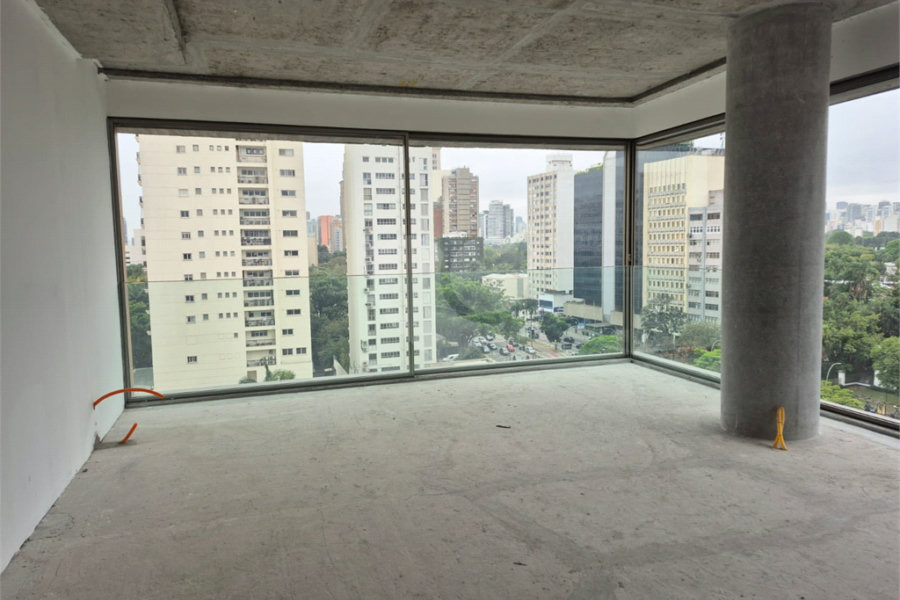 Apartamento à venda com 3 suítes em Jardim Europa, São Paulo, SP