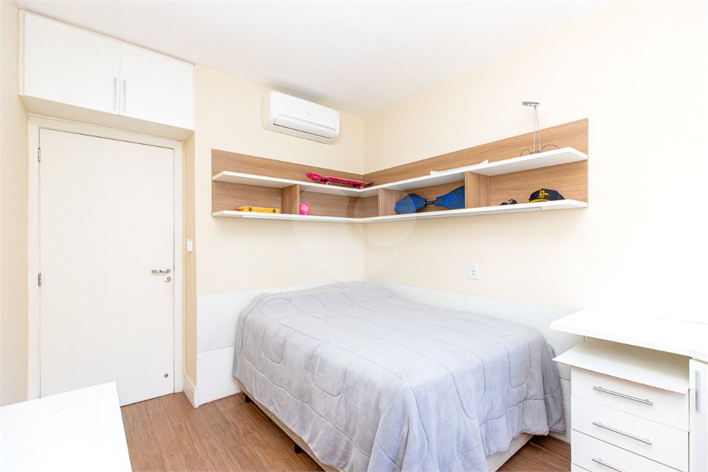Apartamento à venda com 3 quartos, sendo 1 suíte,  em Brooklin Paulista, São Paulo, SP
