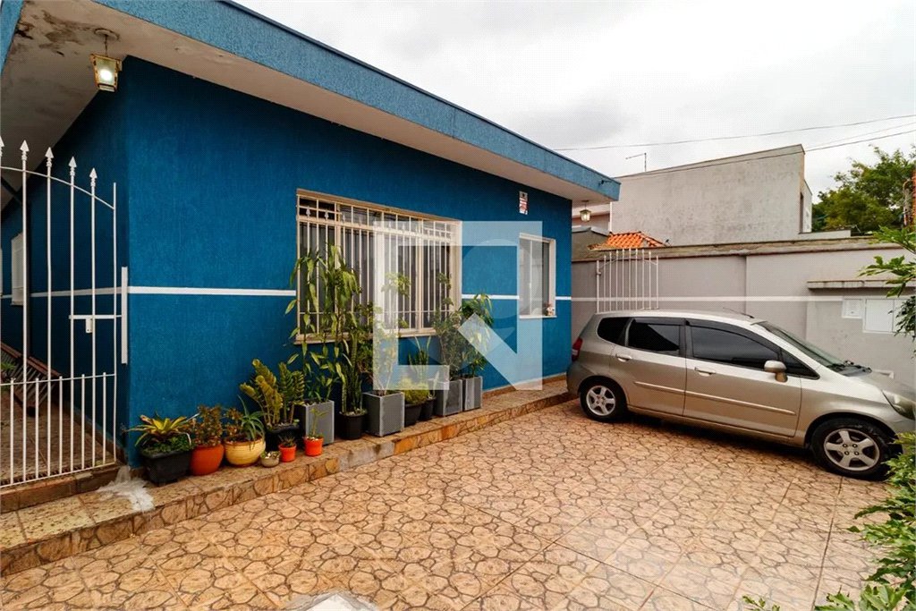 Casa à venda com 4 quartos, sendo 1 suíte,  em Vila Constança, São Paulo, SP
