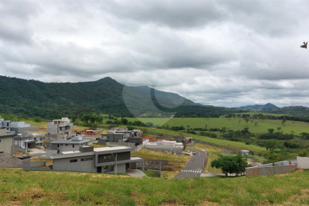 Terreno à venda em Jardim dos Pinheiros, Atibaia, SP