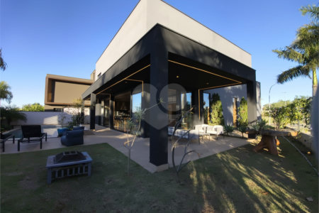 Casa à venda ou para alugar com 5 suítes no condomínio Alphaville Nova Esplanada 4, Votorantim - SP