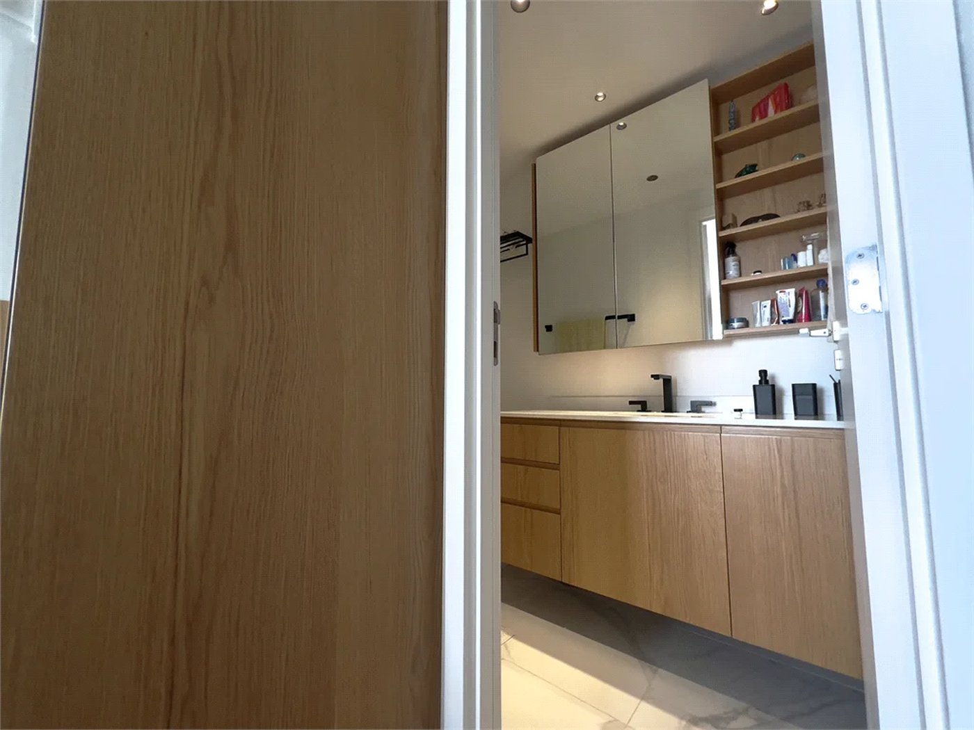 Apartamento à venda com 3 quartos, sendo 1 suíte, em Sumarezinho, São Paulo, SP