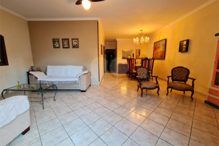 Casa Térrea para alugar com 3 quartos, sendo 1 suíte, em Chácara Santo Antônio, São Paulo, SP