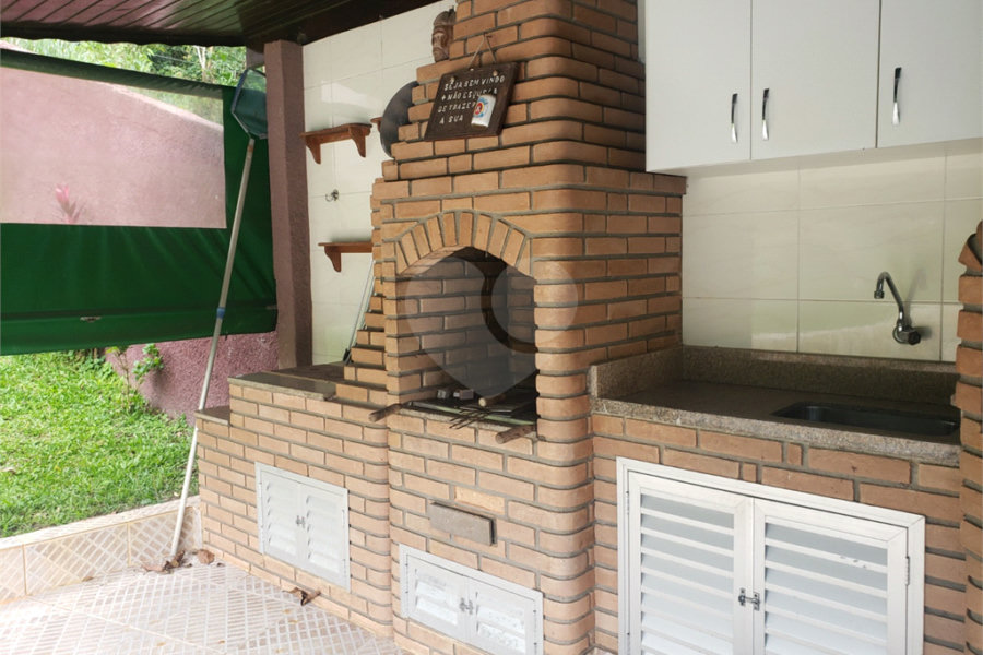 Casa à venda com 3 suítes no condomínio Alpes da Cantareira, Mairiporã - SP