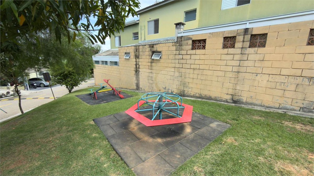 Casa à venda com 2 quartos no condomínio Morada do Eden, Sorocaba - SP