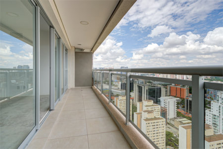 Duplex à venda com 2 suítes em Granja Julieta, São Paulo, SP