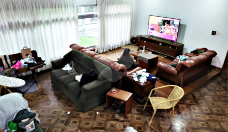 Sobrado à venda com 5 quartos, sendo 2 suítes,  em Vila Nova Cachoeirinha, São Paulo, SP