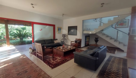 Casa à venda com 5 suítes no condomínio Residencial Terras de Vinhedo, Vinhedo - SP