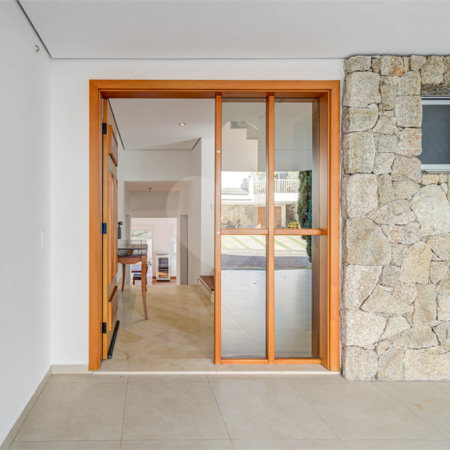 Casa à venda com 4 suítes no condomínio Ville de Marseille, São Paulo - SP