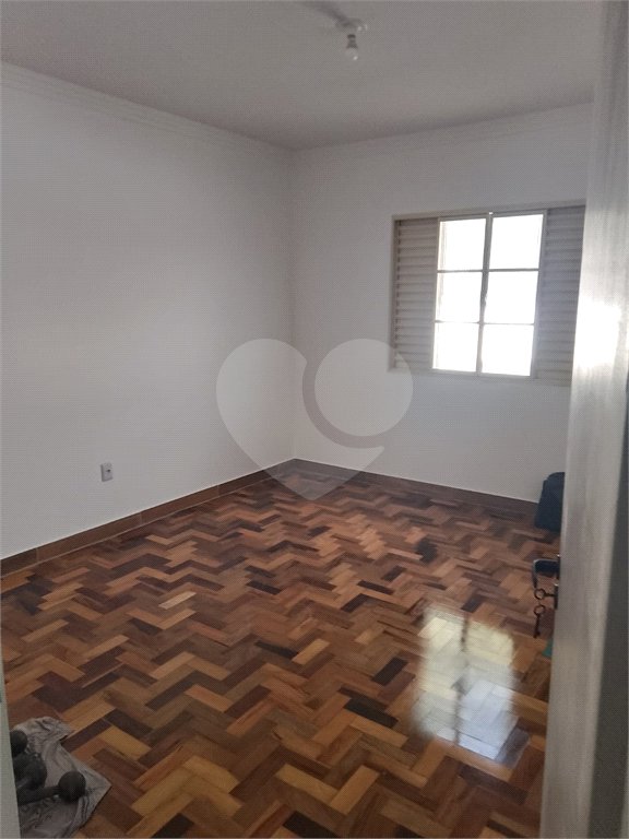 Casa à venda com 4 quartos, sendo 1 suíte, em Bosque dos Eucaliptos, São José dos Campos, SP