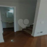 Casa à venda com 4 quartos, sendo 2 suítes,  no condomínio Res Jardim Itatinga, São Paulo - SP