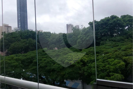 Apartamento à venda com 3 quartos, sendo 1 suíte,  em Vila Gomes Cardim, São Paulo, SP