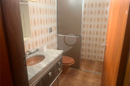Sobrado à venda ou para alugar com 3 quartos, sendo 1 suíte, em Jardim Leonor Mendes de Barros, São Paulo, SP