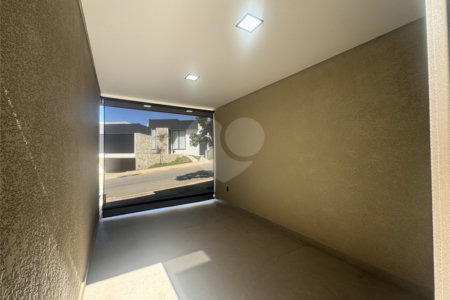 Casa à venda com 3 quartos, sendo 1 suíte, no condomínio Residencial Villagio Wanel, Sorocaba - SP