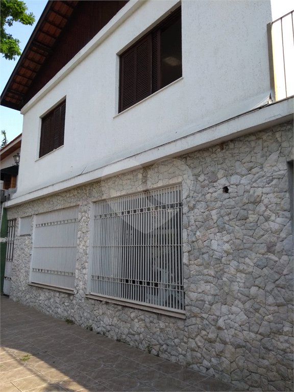 Sobrado à venda com 4 quartos, sendo 1 suíte, em Indianópolis, São Paulo, SP