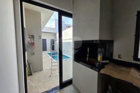 Casa à venda com 3 quartos, sendo 1 suíte,  no condomínio Reserva Ipanema I, Sorocaba - SP