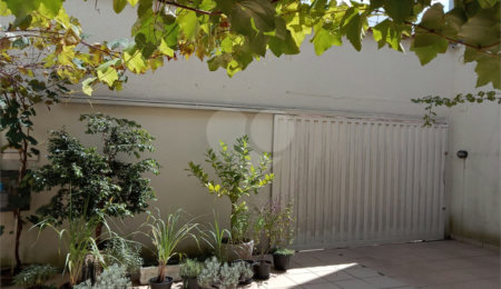 Sobrado à venda com 2 quartos, sendo 1 suíte,  em Jardim Paulista, Mogi das Cruzes, SP