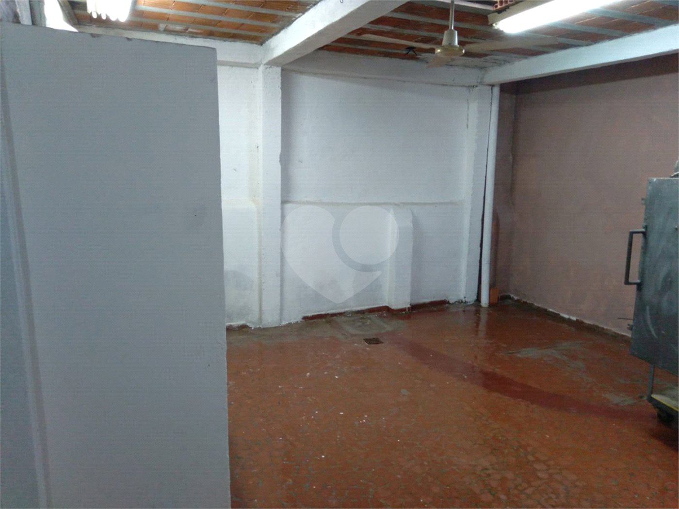 Casa à venda ou para alugar com 5 quartos, sendo 3 suítes, em Cambuci, São Paulo, SP