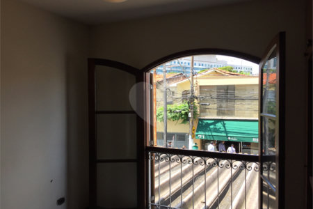 Casa à venda com 3 quartos em Chácara Santo Antônio, São Paulo, SP