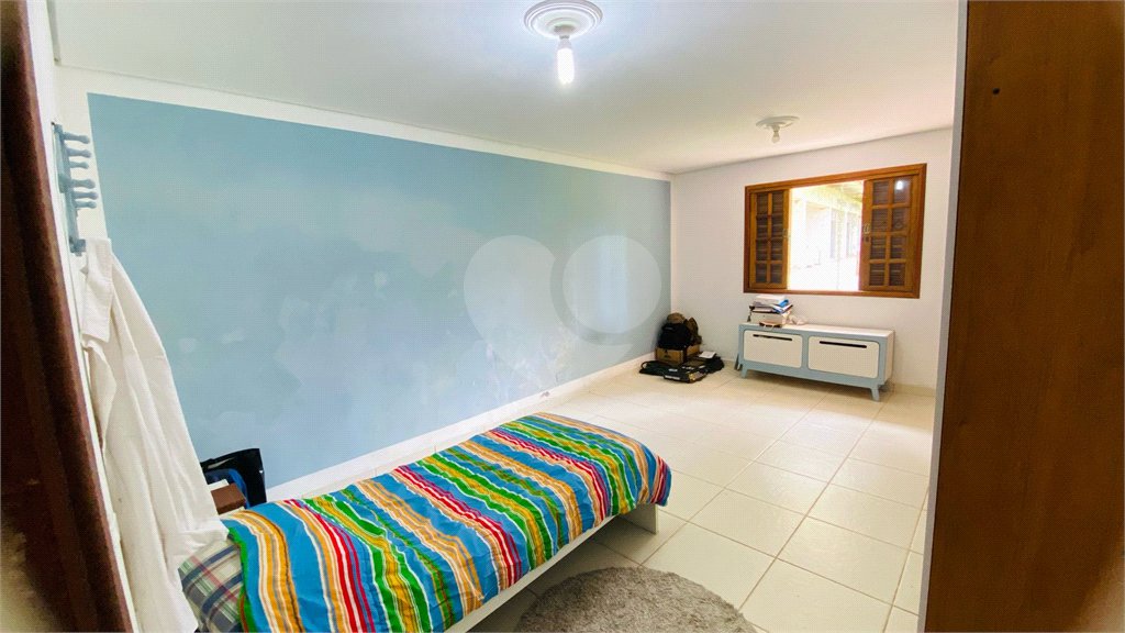 Casa à venda com 3 suítes em Dos Finco, São Bernardo do Campo, SP