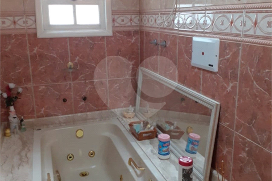 Sobrado à venda com 3 quartos, sendo 1 suíte, no Brasilândia, São Paulo, SP