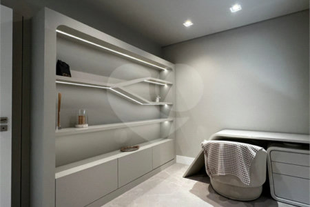 Apartamento à venda com 3 suítes no Centro, Mogi das Cruzes, SP