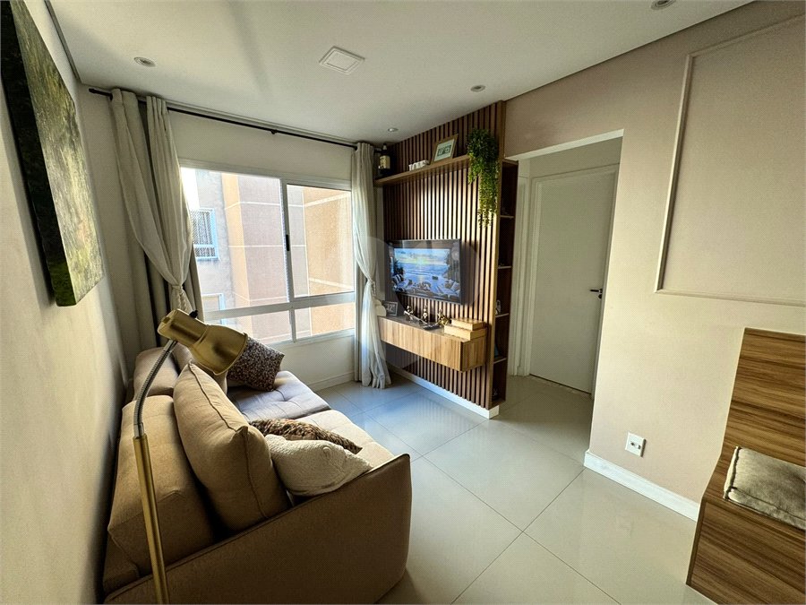 Apartamento à venda com 2 quartos em Vila Fiori, Sorocaba, SP
