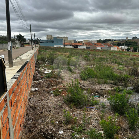 Terreno à venda em Vila Nastri, Itapetininga, SP