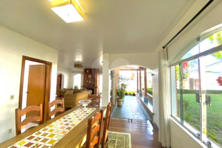 Casa á venda - Centro
