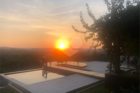 Mansão de Luxo em Louveira: Viva o Sonho no Condomínio Jardim Primavera